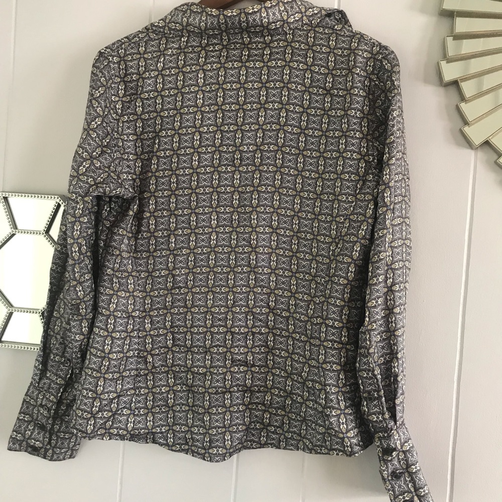 Ann Taylor Silk Button Down Paisley Blouse M - Picture 4 of 6